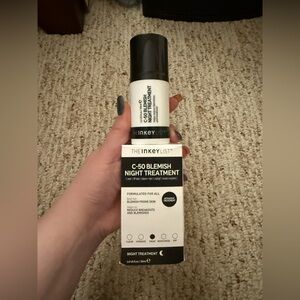 The Inkey List C-50 Blemish Night Treatment - Black and White